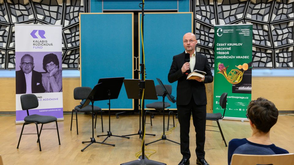 Aleš Březina opens the Echoes of Concertino Praga 2021