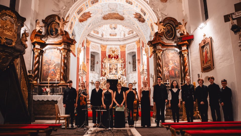 Laureáti Concertino Praga 2023 pro skončení koncertu v Klokotech