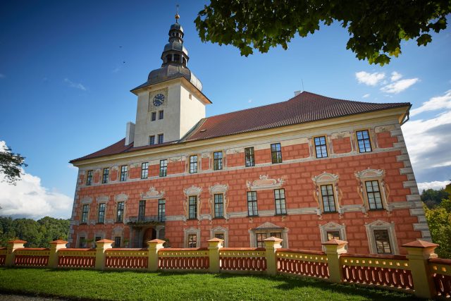 Bechyně Manor annually hosts the laureates of Concertino Praga